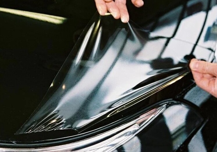 Глянцевая пленка