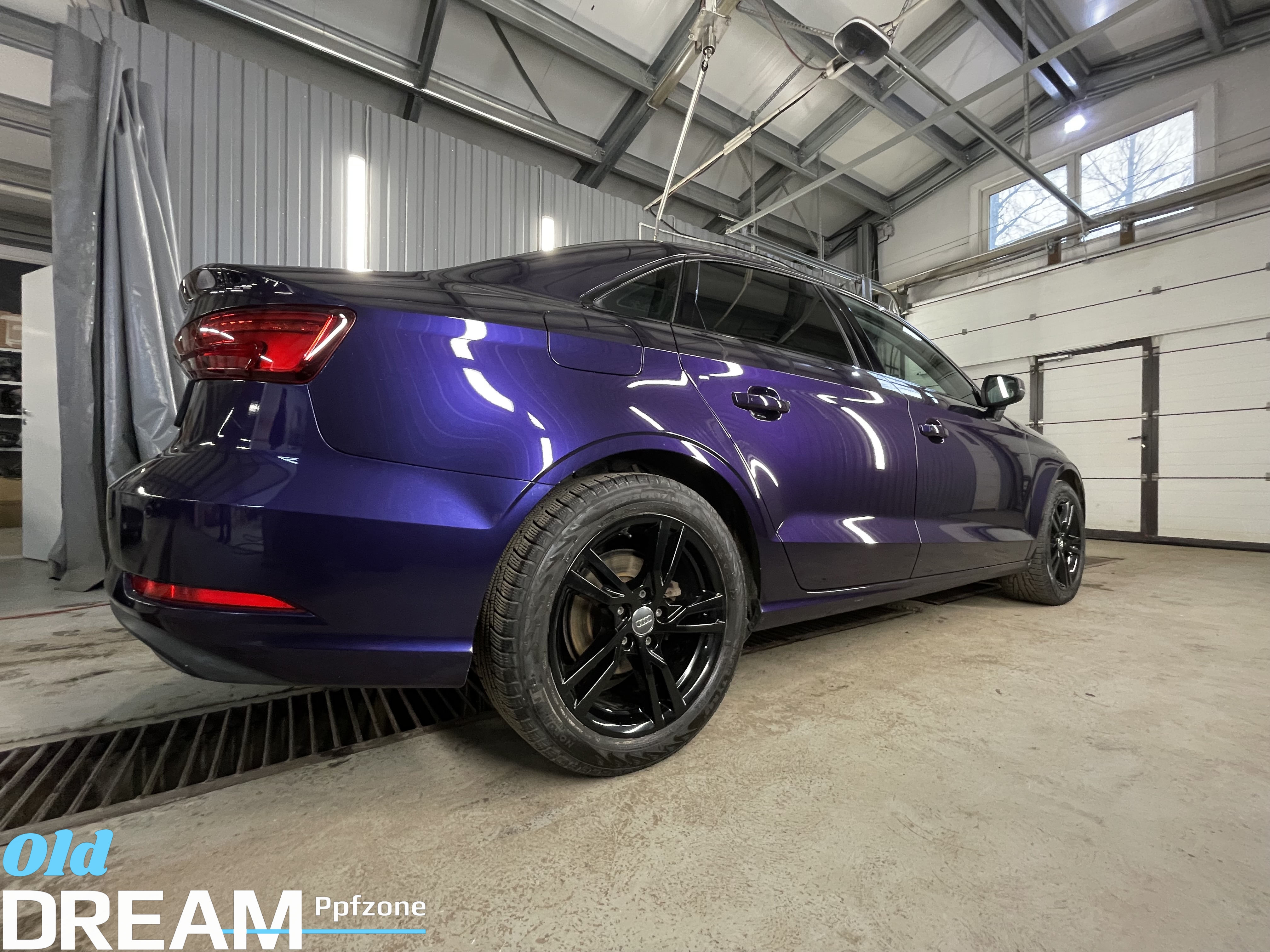 Audi A3 8Y Антихром элементов кузова и фар + покраска дисков