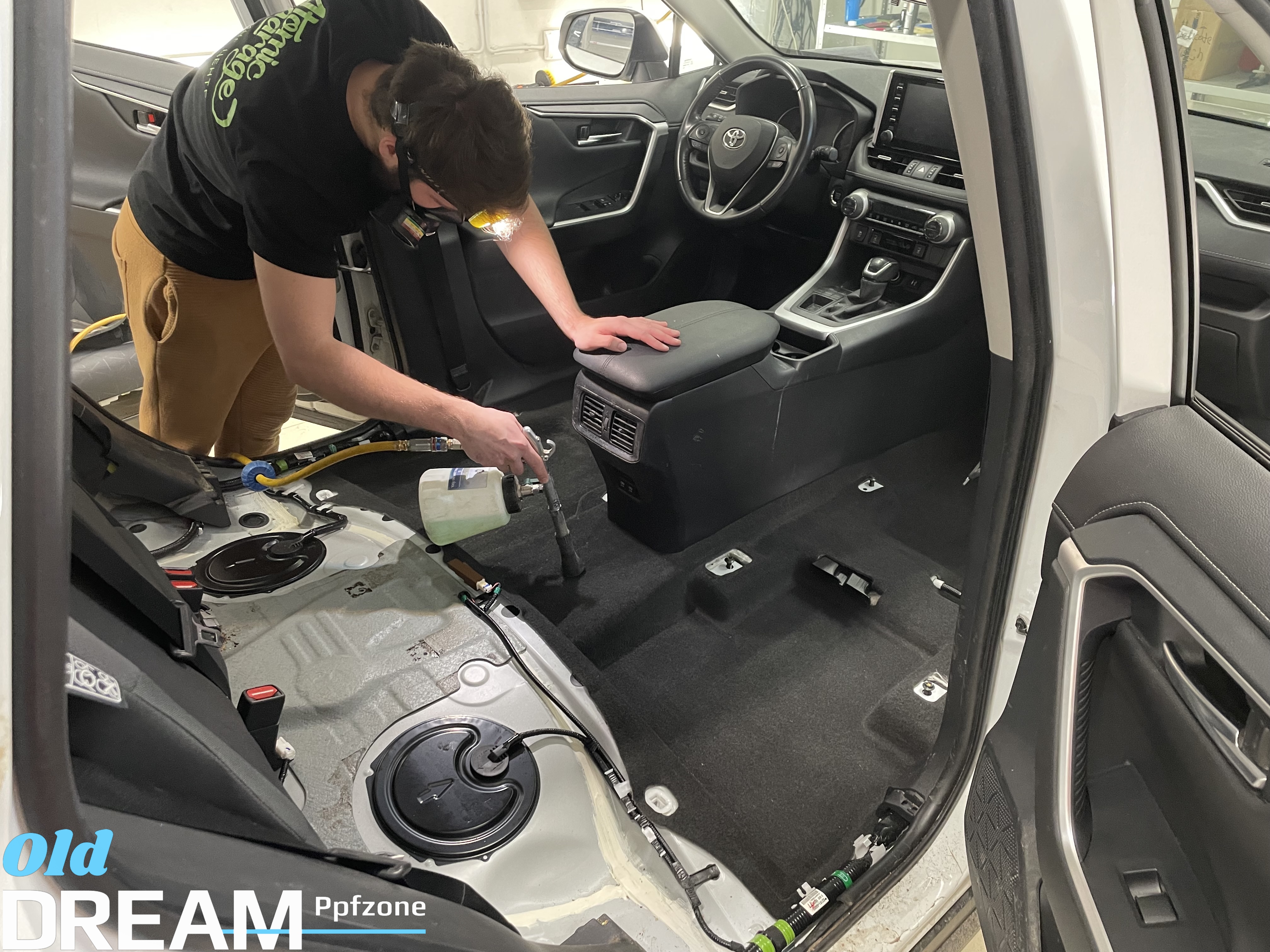 Toyota RAV4 Супер мега химчистка